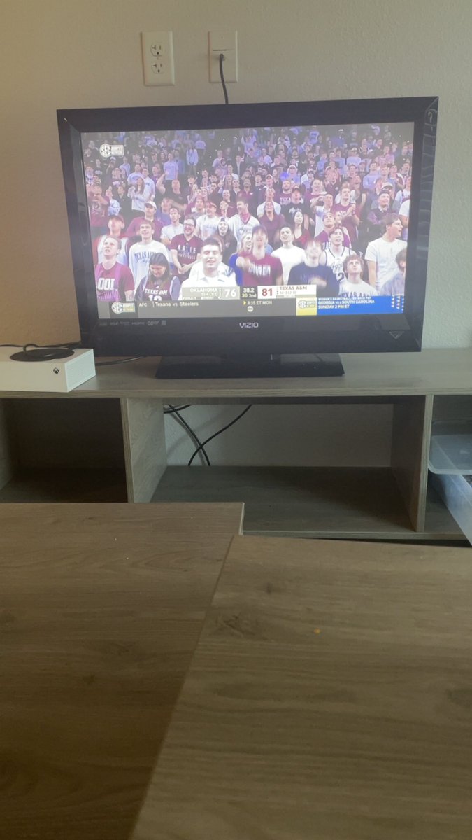 Racel meed tweet media