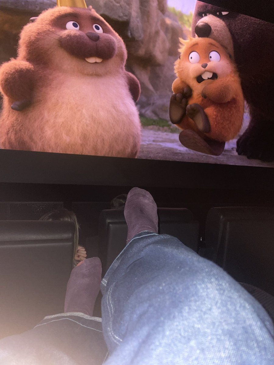 lucamaster06's tweet photo. Who of you sluts wants to pay me for the cinema and dinner?

#cashmaster #boyfeet #feetworship #footfetish #findom #master #slave #money #Nike
@CascioMaster @master_italiani @rt_feet @rt4malefeet @HouseofMo_world
@promocion_pies @CashMasterRTs @fagslave18 @airforce1_king https://t.co/cHnq656n8B