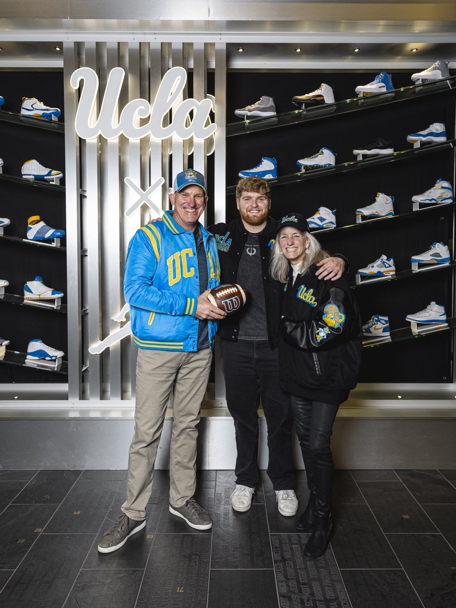 Derek Osman tweet media