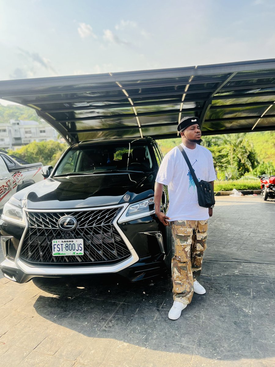 ScarboyPascal's tweet image. Is a new beginning of me