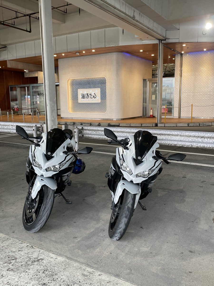 梨✨ ガッツリ走るぞ🏍🏍 風強い〜。 バイクでアクアライン走るの 実は