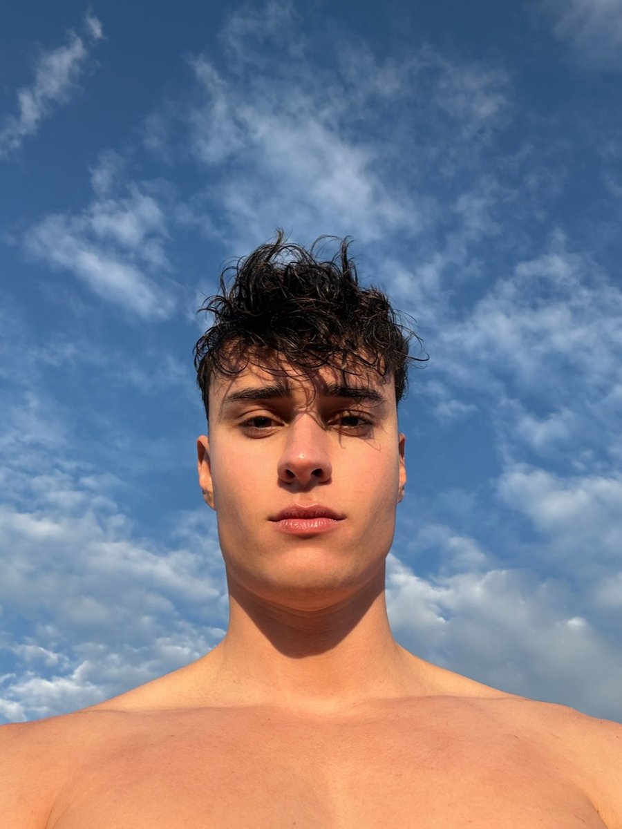 _BrenoSchmidt's tweet photo. O verão ❤️🔥 https://t.co/twJR2aKDMC