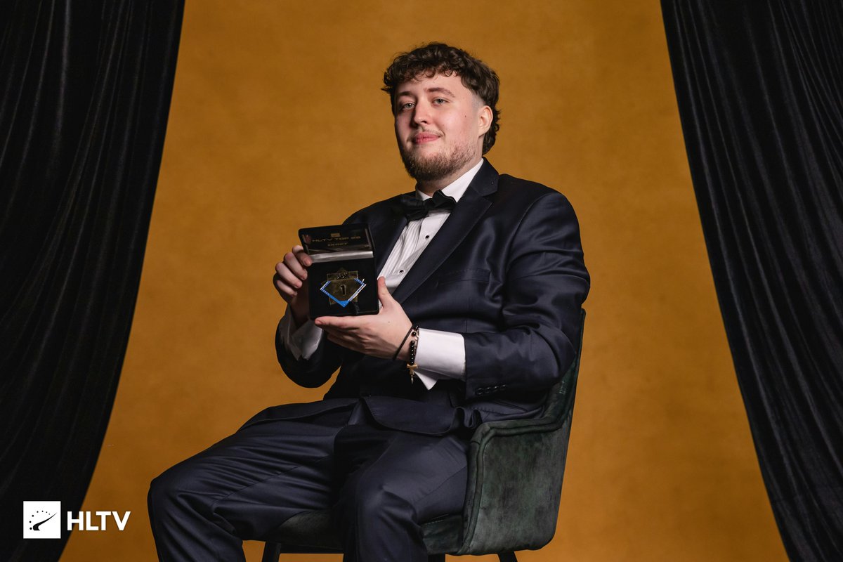 HLTVawards's tweet image. Fourth one in the bag @zywoo 🥇

📸 @Vexanie