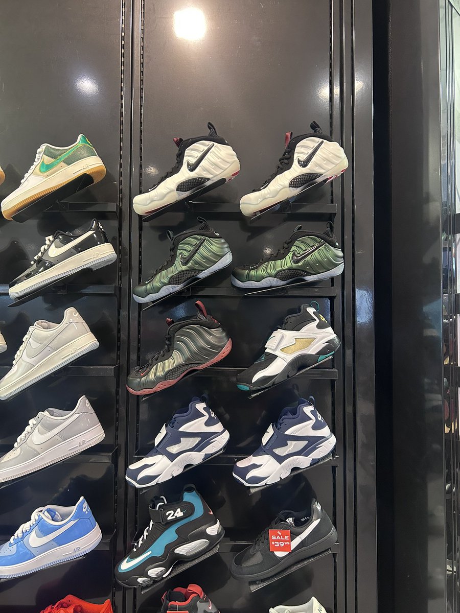 Sneaker Bae 🇪🇷🐪🌴 tweet media