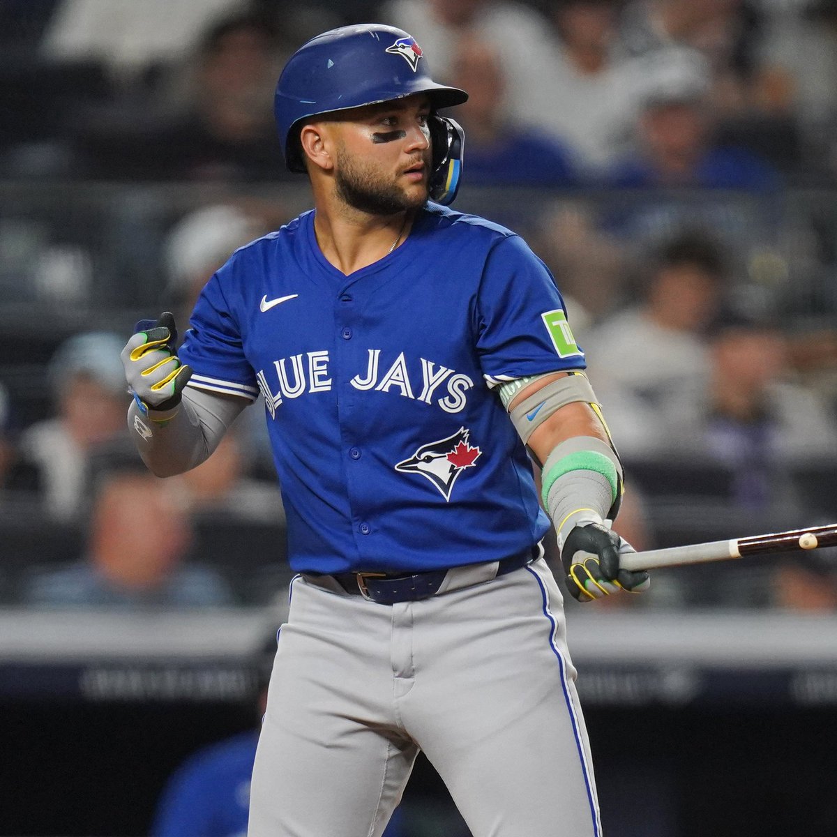 theyanksonly's tweet image. The Yankees are now engaged with Bo Bichette and Kyle Tucker after moving on from their pursuit of Cody Bellinger.

(@Buster_ESPN)