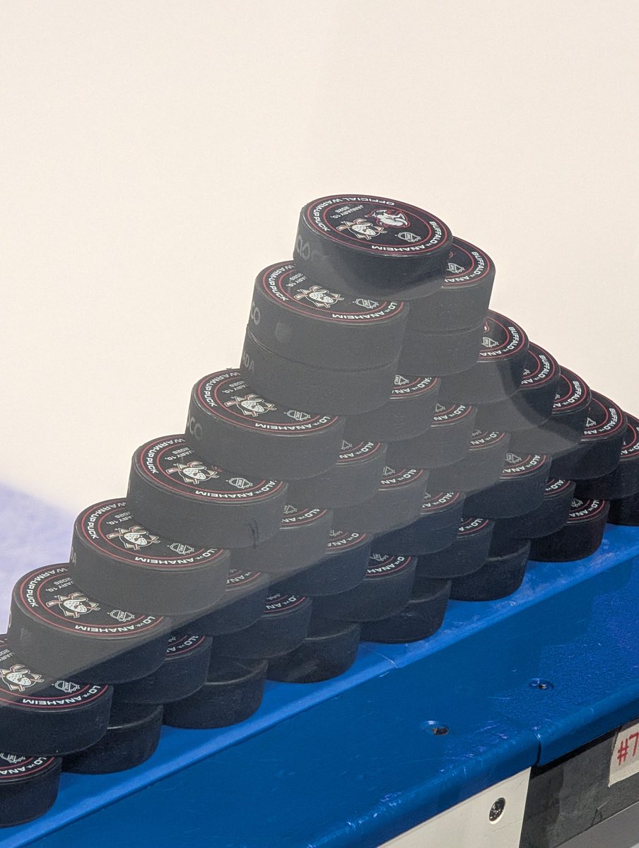 The pucks are set... It's time for some <a href="/AnaheimDucks/">Anaheim Ducks</a> hockey!