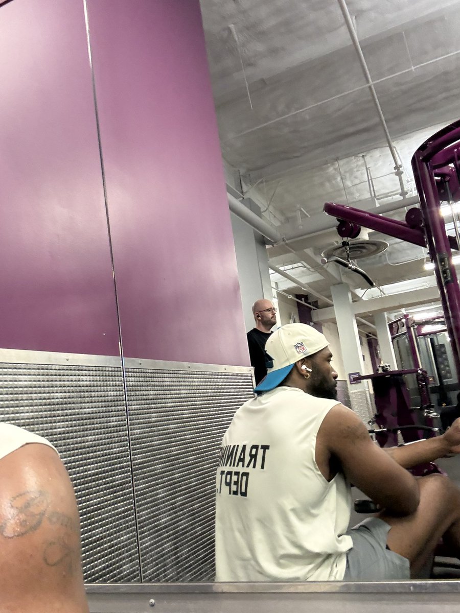 VeryBailey's tweet image. Before…