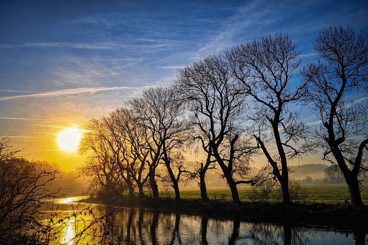 Gnó Mhaigh Eo (@gnomhaigheo) · Caisleán an Bharraigh, image size:1200x800