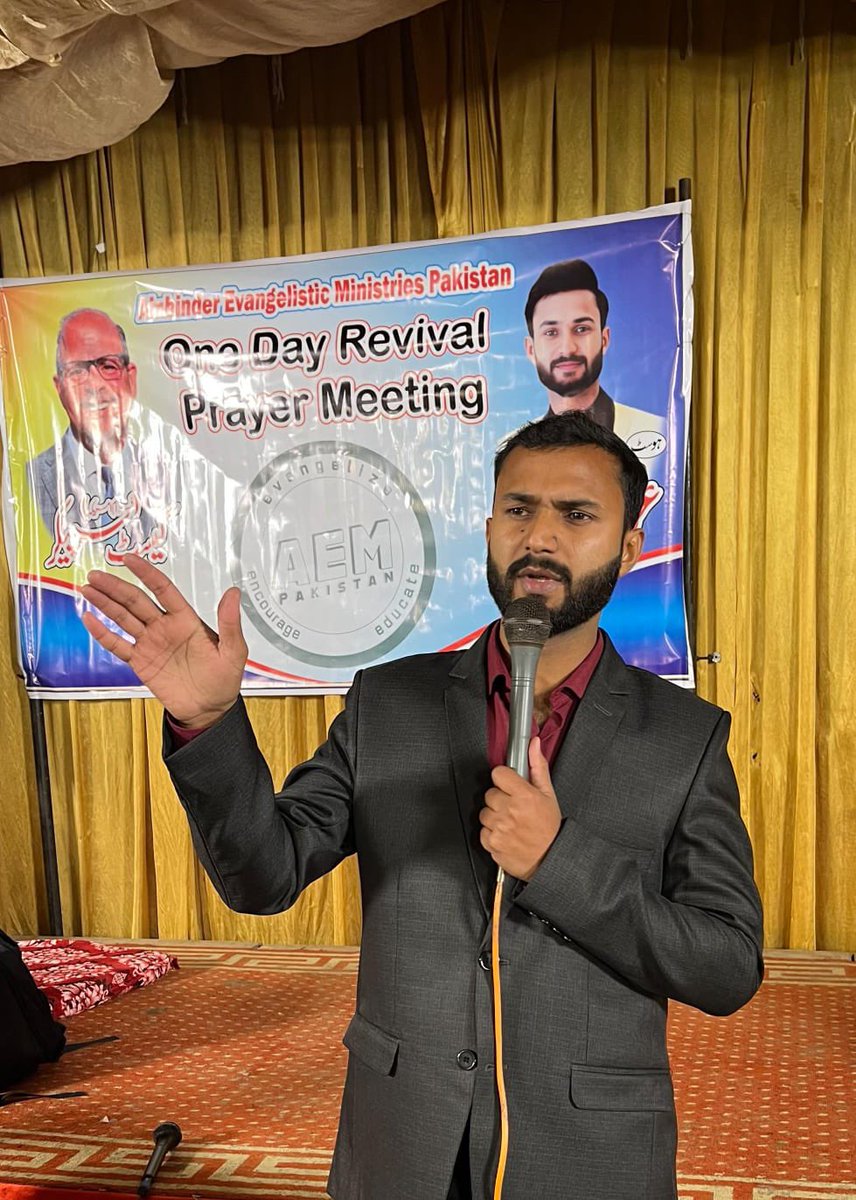 JonCAinbinder's tweet photo. We rejoice in the Lord for the 207 people who prayed to receive Jesus as their Savior today in  Pakistan. AEM pays to rent the chairs and facility. Pays to transport people by vans to the venue and pays to feed all who attend. https://t.co/JvoVEXSV9H