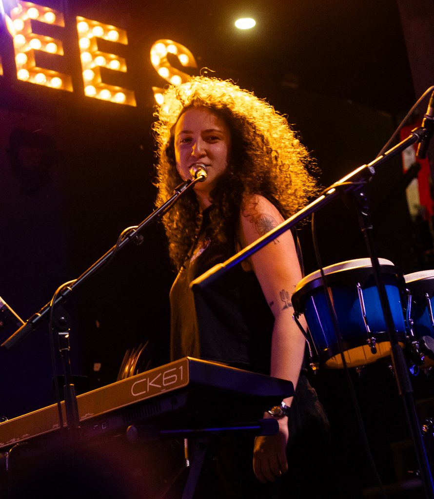 SanTheSpaceman's tweet image. some concert photos of @nobromusic from back in December&amp;lt;3