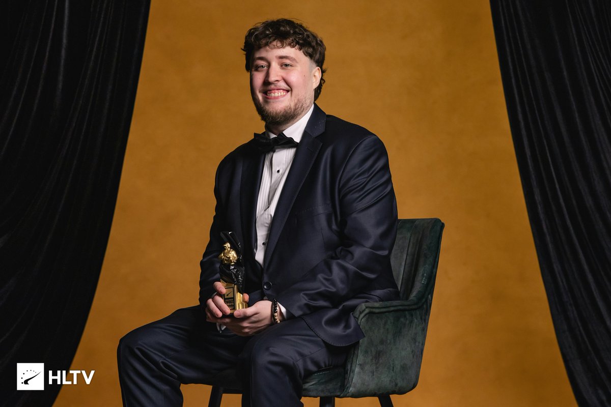 CroissantStrike's tweet image. Le meilleur joueur et la meilleure joueuse de Counter-Strike sont français. 🥹

🥇🇫🇷 @zywoo x @astramcs 🇫🇷🥇