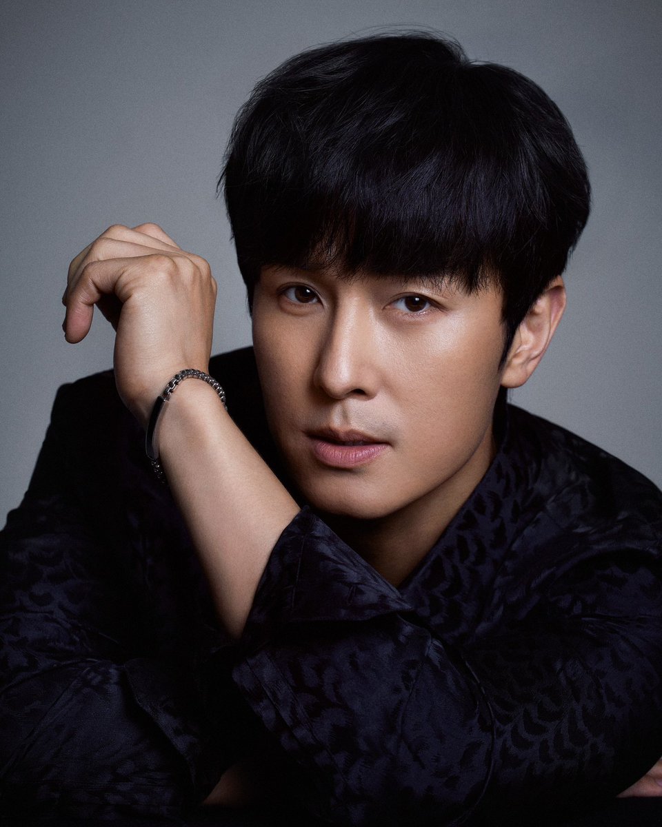 Gift of Love Songs &amp; Musicalsに出演する
キム・ドンワンさんTV出演情報！
本日 1月11日（日）朝8時30分より9時
BSフジ「MUSIC LIST Puus 韓ドラOSTっって何？」に出演します
チェックしてね😁

#キムドンワン  <a href="/kdw_fever/">👀</a>
#김동완
#kimdongwan
#金烔完
#きむどんわん
#SHINHWA
#신화
#シンファ
#神話