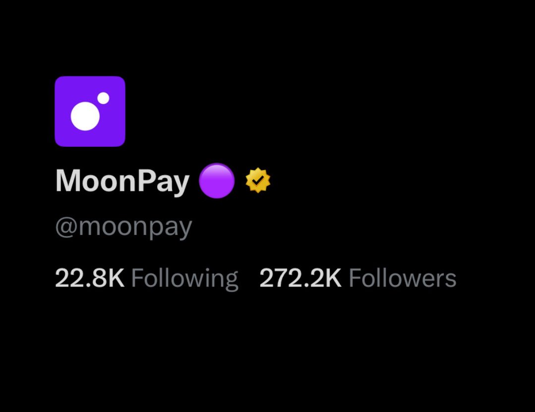 moonpay's tweet image. my boss just challenged me to get 300,000 followers on this account by January 31