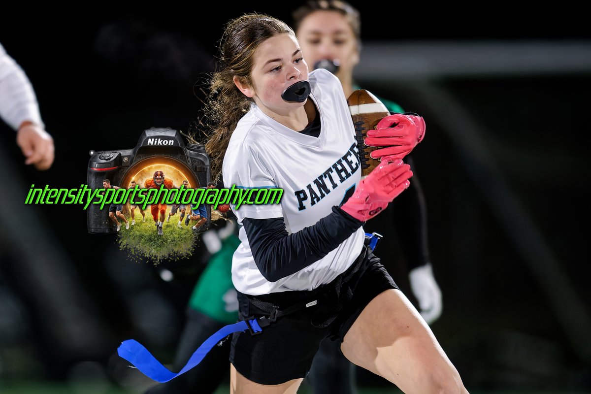 IntensityPhoto's tweet image. Bonney Lake at Emerald Ridge
I'm having technical difficulty posting this on the SI .com account.

So I'm posting at StacyTyler.instaproofs.com/BL-ER-FF for now but will upload to SI later.

Or go to intensitysportsphotography.com 

(do not screenshot photos, copyright enforced🚫)