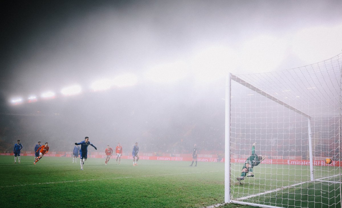 QuatrLinhas's tweet photo. @ChelseaFC in the next round of #englandcup after victory against @CAFCofficial
#cafc 1 #CFC 5
#CHACHE https://t.co/PU4FpbLEFn