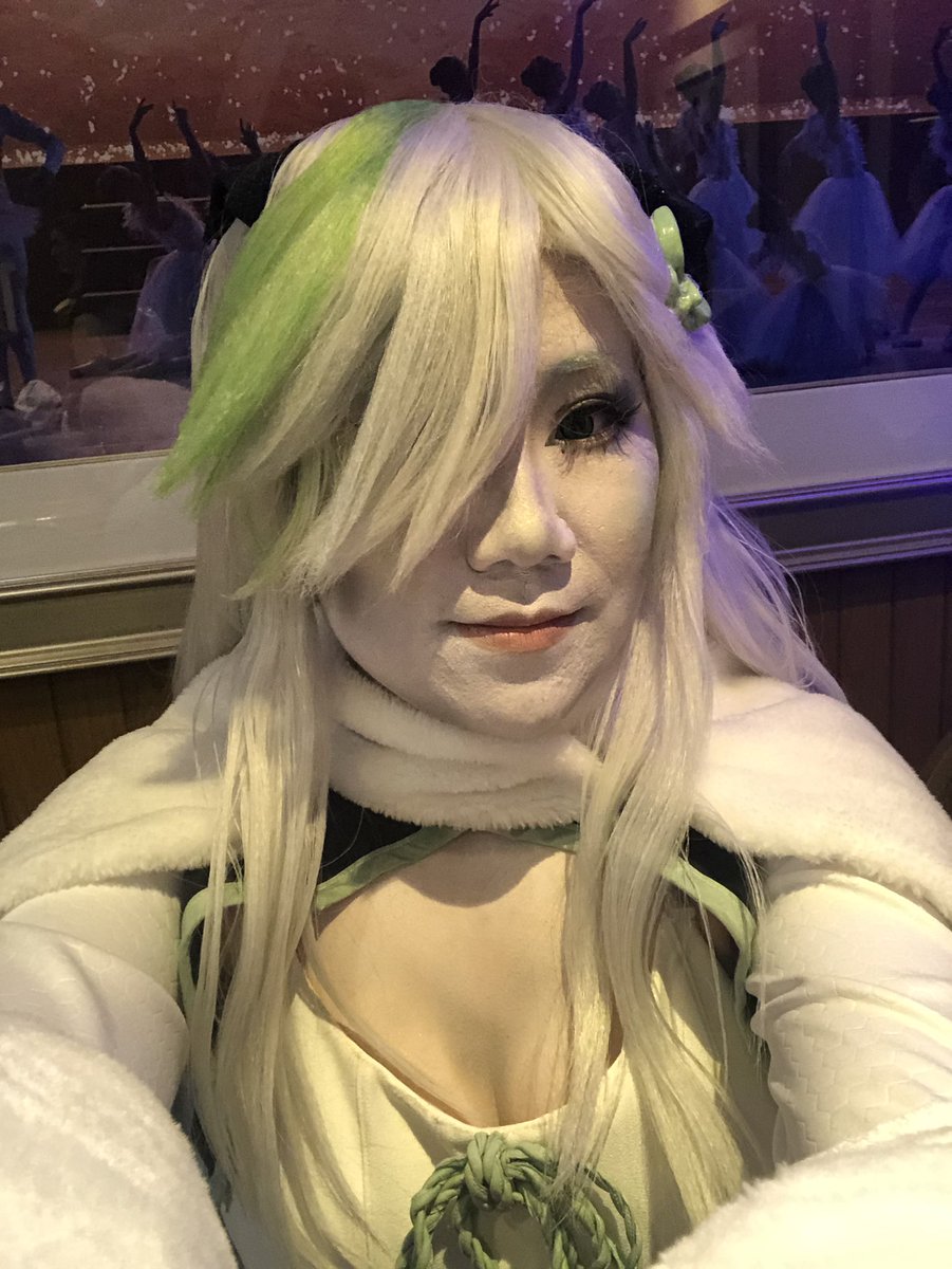 crazycyborggirl's tweet image. spreading moth agenda at ALA !! I'm entry 9 in the masquerade :)