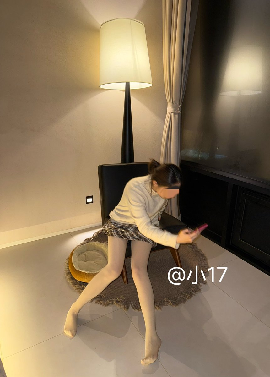 反差女友小17 tweet media