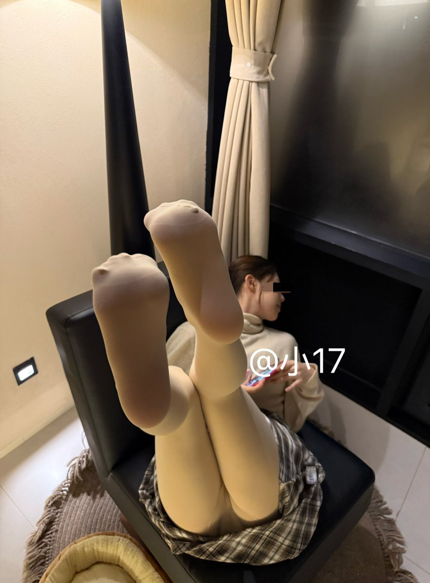 反差女友小17 tweet media