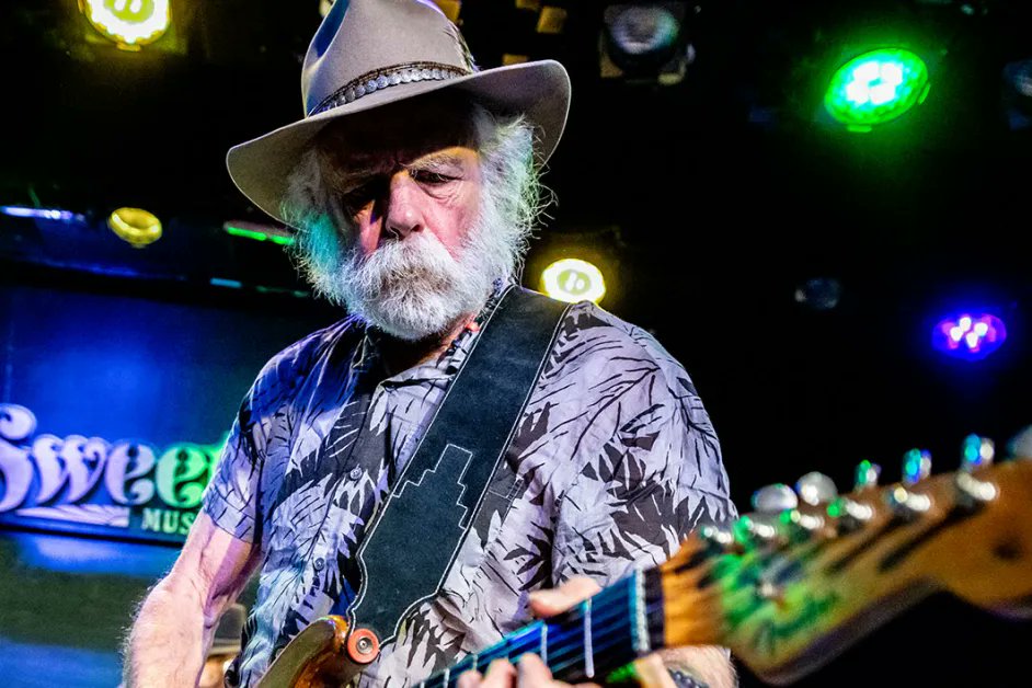 nycjim's tweet image. I am so profoundly saddened by the loss of Bob Weir. But so grateful for all the music, for all the joy, and for all the peace he brought to this world.

We were lucky to have him with us.

R.I.P., Bobby.