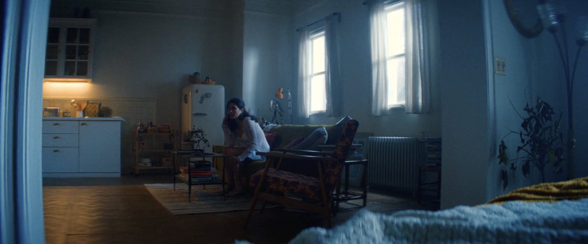 JulesLevz's tweet image. i will never shut up about how intentional the coloring in this film is like to the point where it tells a story all on its own…im obsessed