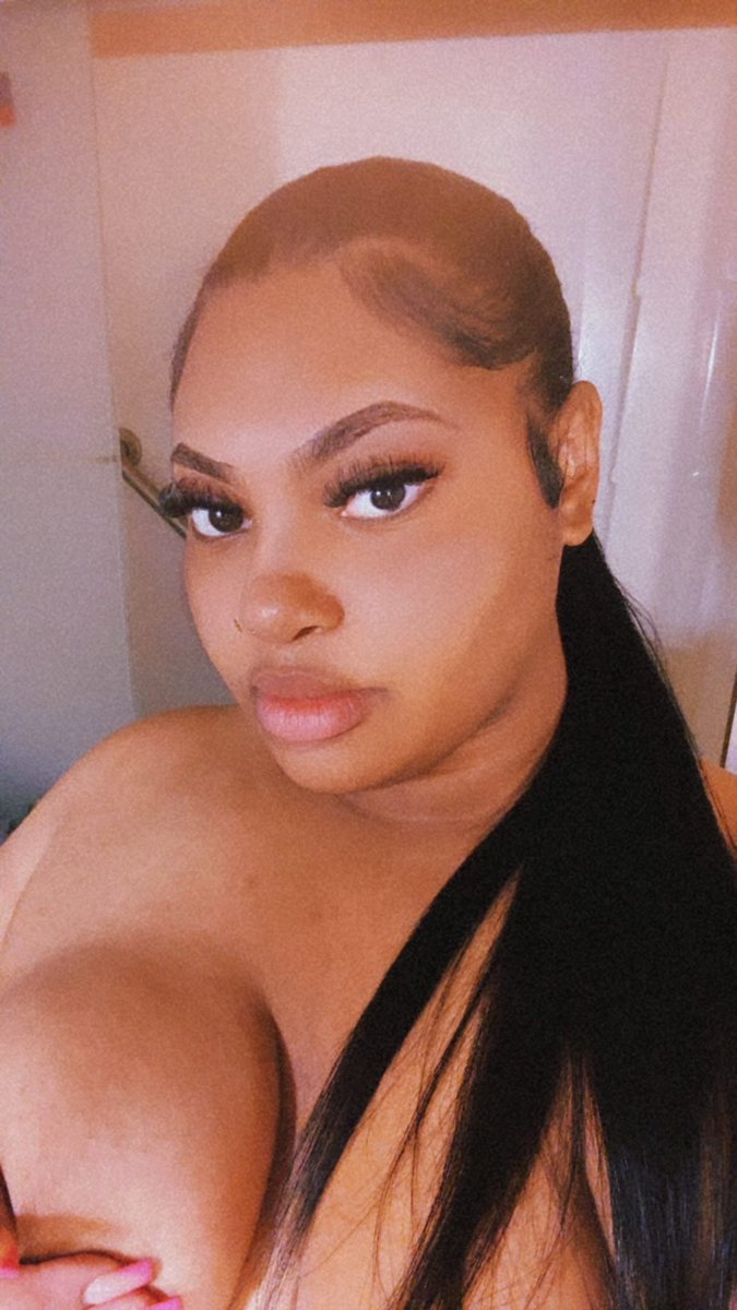 Ms. Macchiato 💦🍦 tweet media