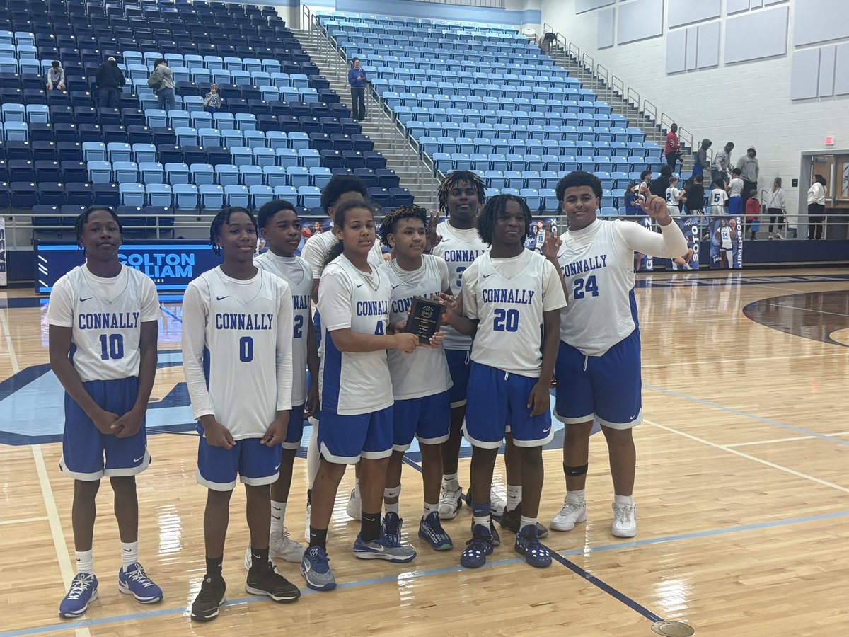 CadethoopsCC's tweet image. 8A China Spring Tournament Champions🏆 @CoachSnell @Dbrooks4021 @PatrickCootware 
@CoachTMcKinney @ConnallyISD #TN4G