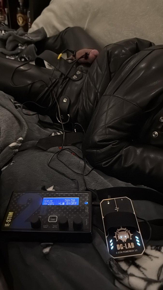 Drained $300 from a f4g in the UK 
💸💸💸
While torturing a local one in a straitjacket with electro 
🥵⚡️😈

Who’s next 💸💸💸

throne.com/alphakawa/item… 🎁