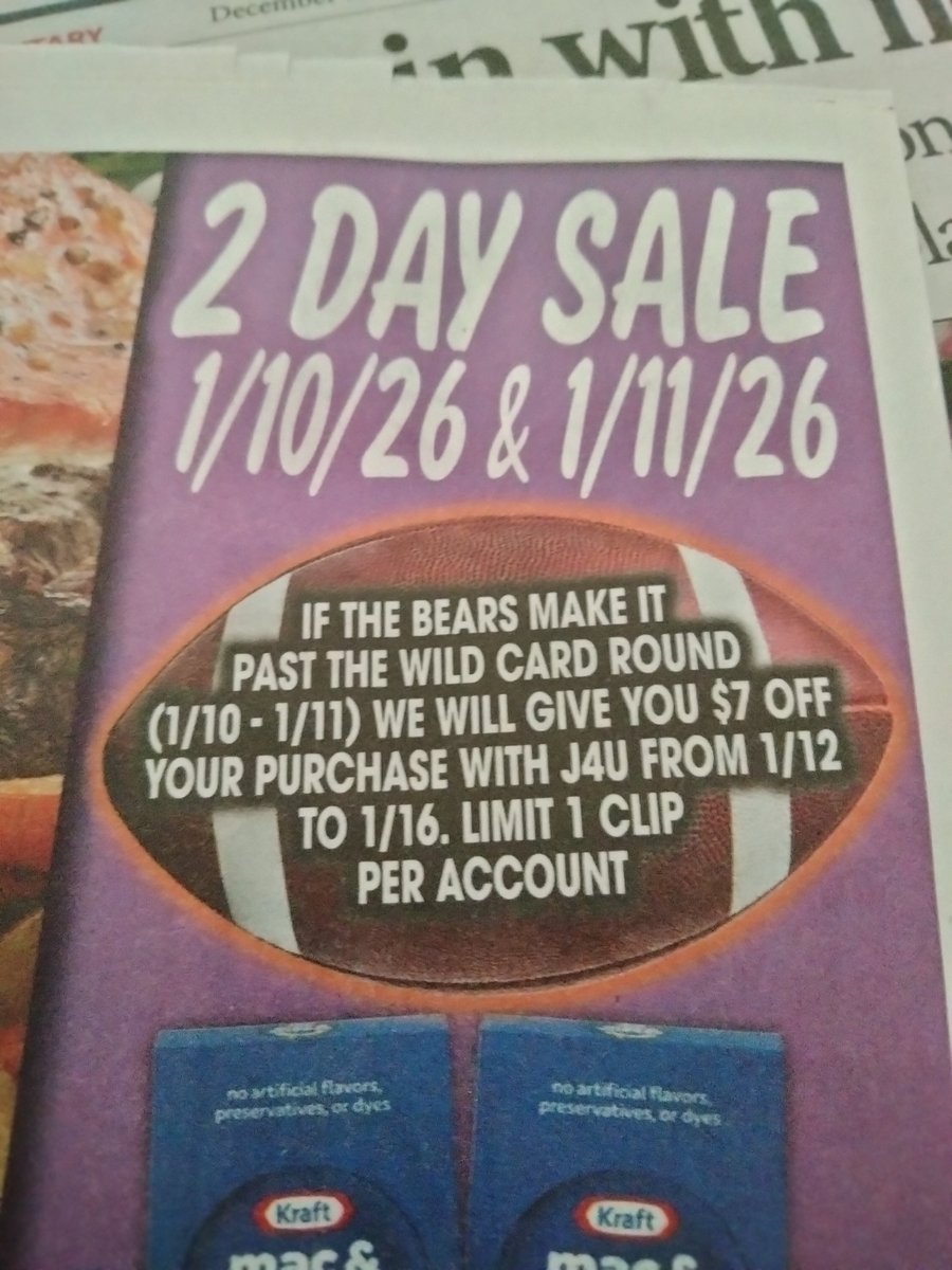 Jewel is about to pay for my fried chicken and sides