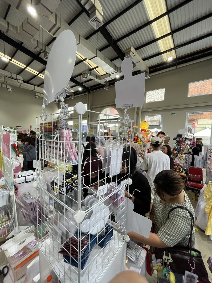 Madewithuu tweet media