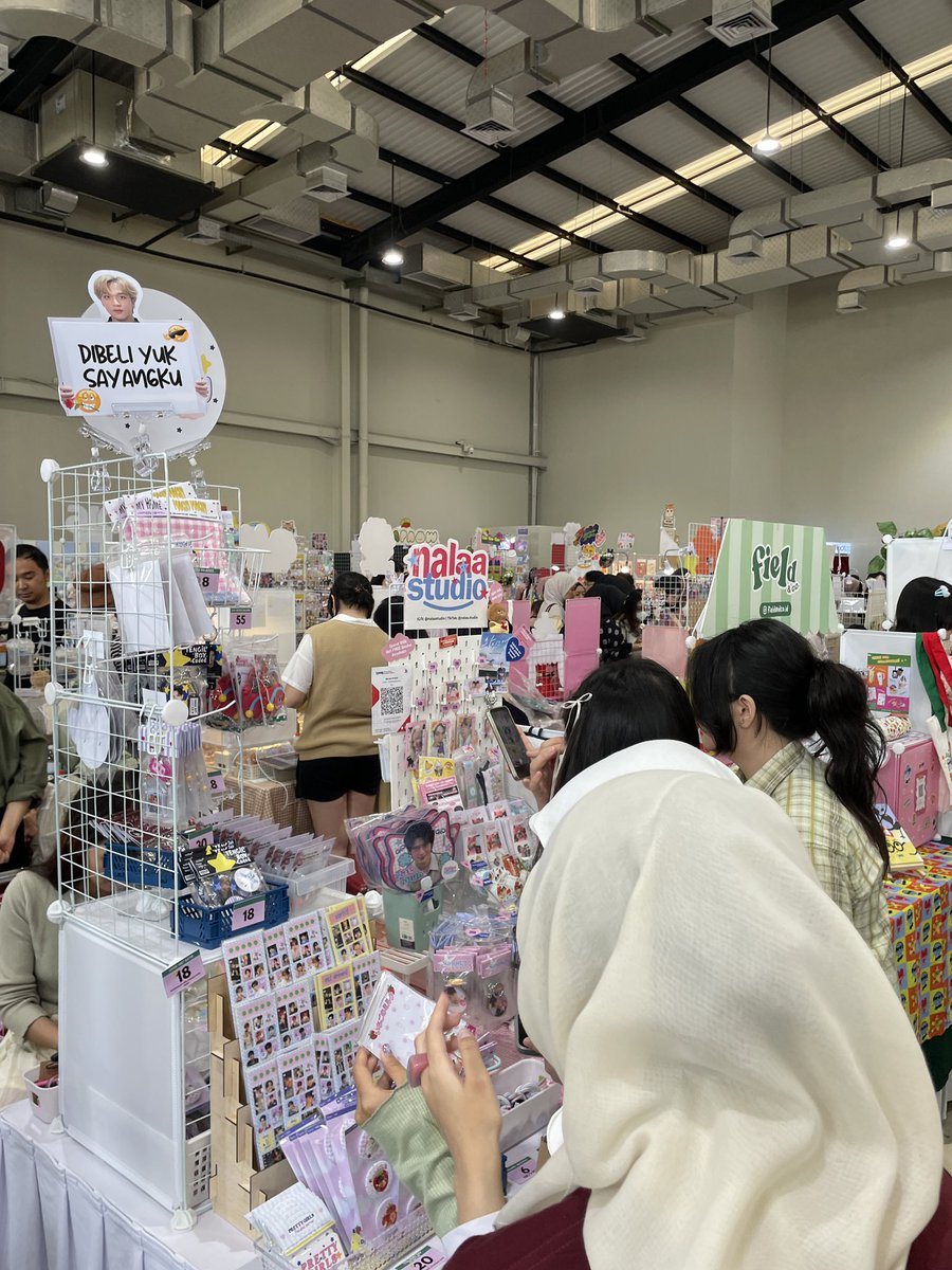 Madewithuu tweet media