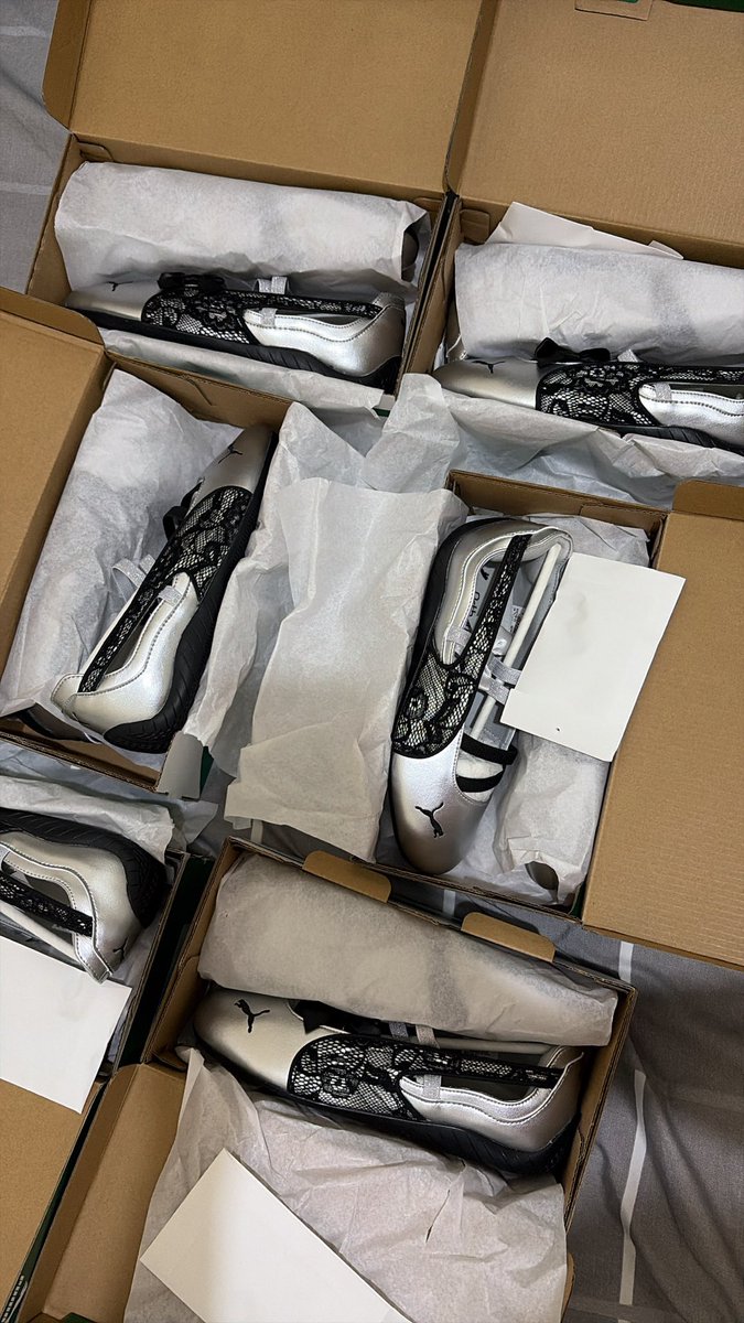 💐🤏🏻 tweet media