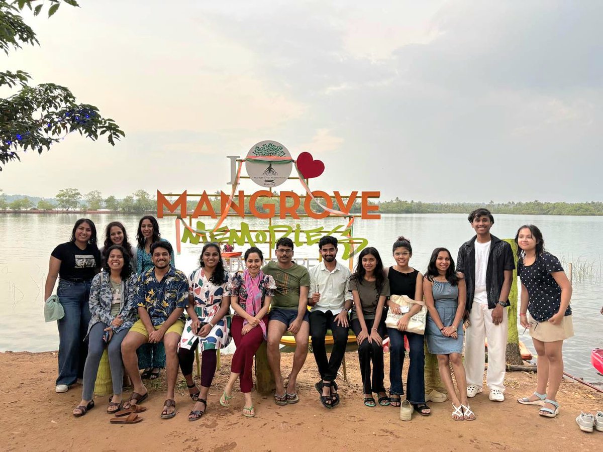 Poonam Thakur tweet media