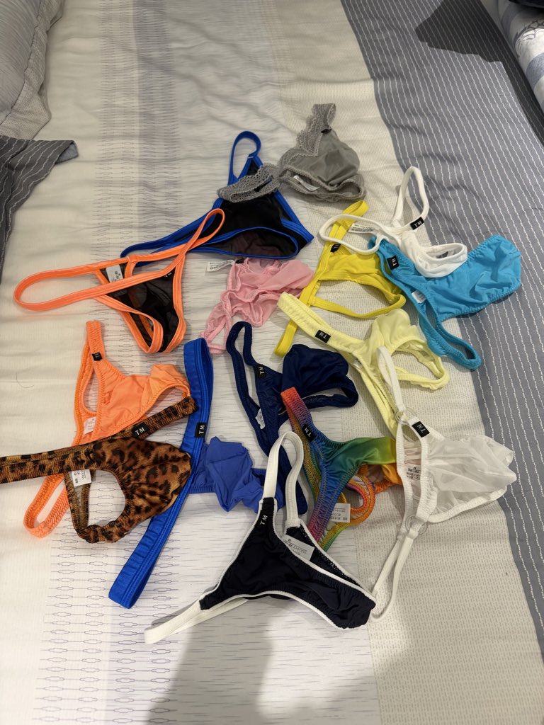 1月20日から27日まで熊本と九州にいます。セクシーな下着や靴下を交換してくれる同好の士はいませんか？

我將於1月20日至27日在熊本和九州。請問有沒有同好交換性感內衣和襪子？