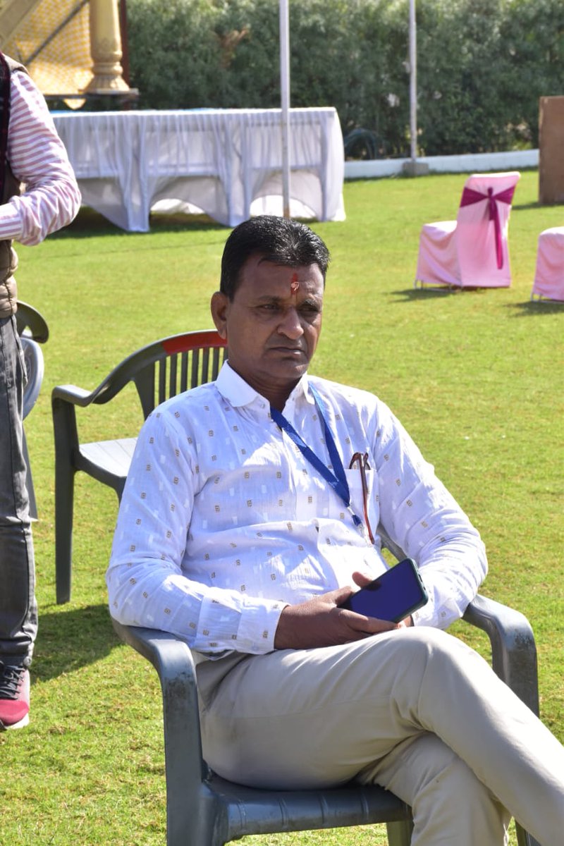 राजस्थान पुलिस में कांस्टेबल से इंस्पेक्टर तक

 टाइम स्केल प्रमोशन (DPC) आज भी पेंडिग है जबकि गहलोत व शर्मा सरकार ने DPC की घोषणा कर रखी है पर आदेश जारी नही किए
#राजस्थान_पुलिस 
<a href="/RajCMO/">CMO Rajasthan</a> 
<a href="/Bhajanlalofc/">Office Of Bhajan Lal Sharma</a>
 <a href="/svoruganti1466/">V.Srinivas IAS</a>
<a href="/1stIndiaNews/">First India News</a> 
<a href="/zeerajasthan_/">ZEE Rajasthan</a> 
<a href="/DainikBhaskar/">Dainik Bhaskar</a>
<a href="/jpk_11/">जय प्रकाश कुमावत ,नागरिक सुरक्षा समन्वय समिति</a>