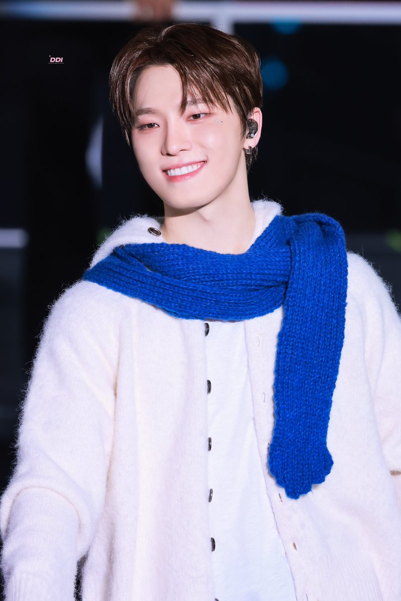 Di_no990211's tweet image. 251220 NEW_ 후쿠오카
단번에알아본사랑
#디노 #DINO #세븐틴 #SEVENTEEN #이찬 #ディノ