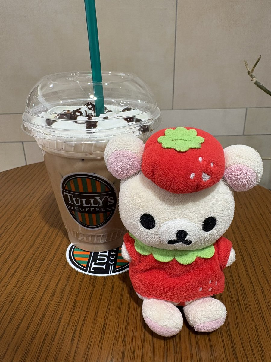 サブウェイ▶︎タリーズʕ•ᴥ•ʔ
初めて野菜上限て言ってみた🤣
わりと入ってたけど、たべにくいから、野菜多めでいいかなぁ🤔
あと年末にもらったクーポン残ってたから、忘れないうちに使い切り～
サブウェイは甘くないから、心なしかコリちゃんのお顔が残念そう？笑