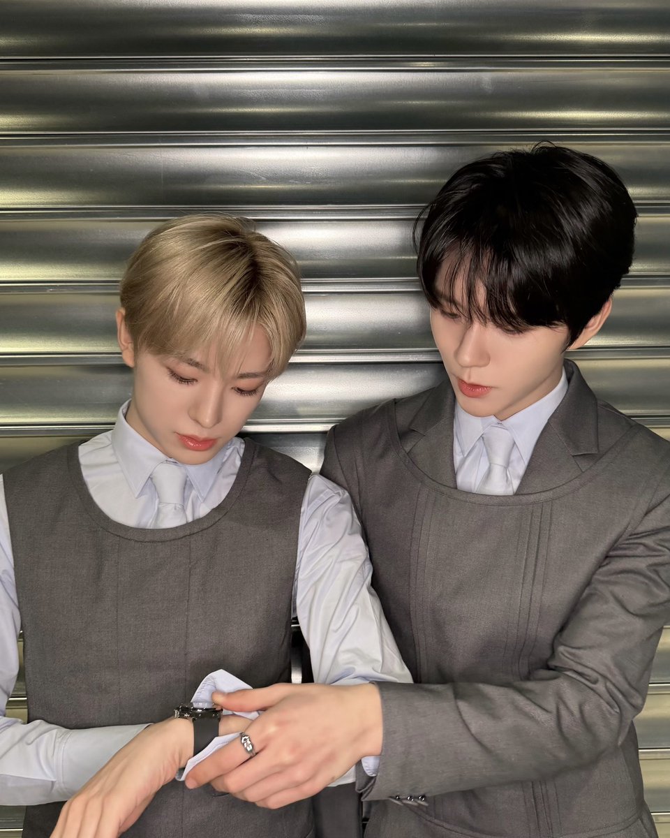 nctwishofficial's tweet photo. 𖤝 ⟡ 𖤝

#YUSHI #JAEHEE 
#유우시 #재희
#ユウシ #ジェヒ
#NCTWISH https://t.co/ubFVRbkted
