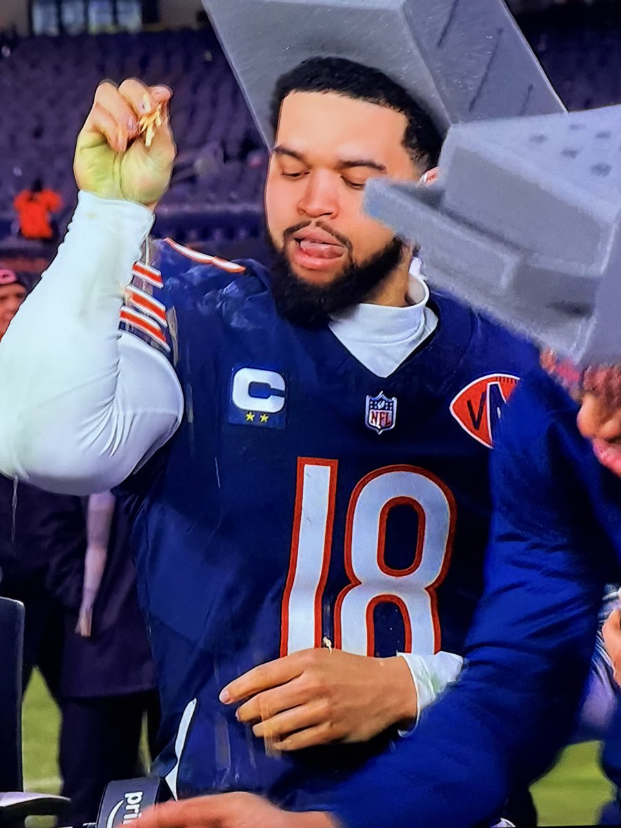 And just like that… #CheeseBae is born <a href="/CALEBcsw/">Caleb Williams</a>