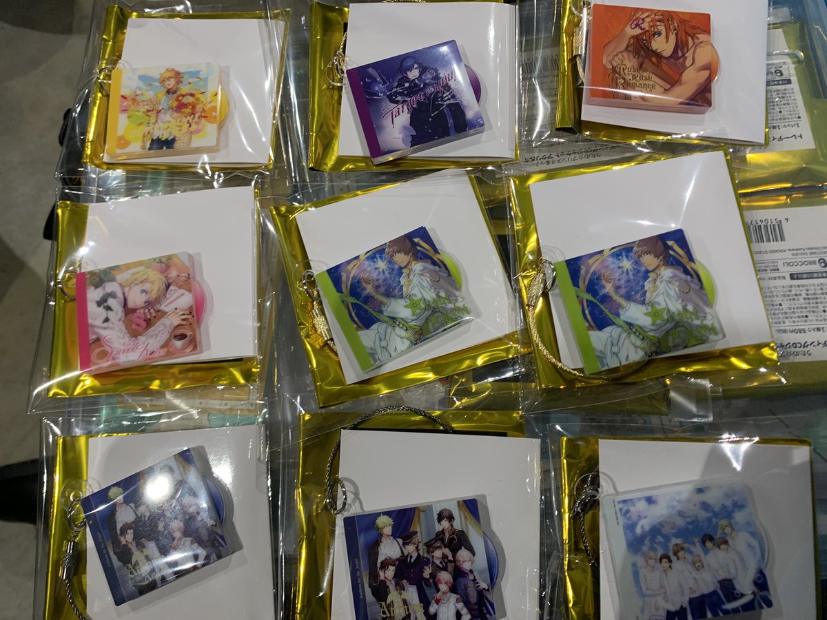 みー tweet media