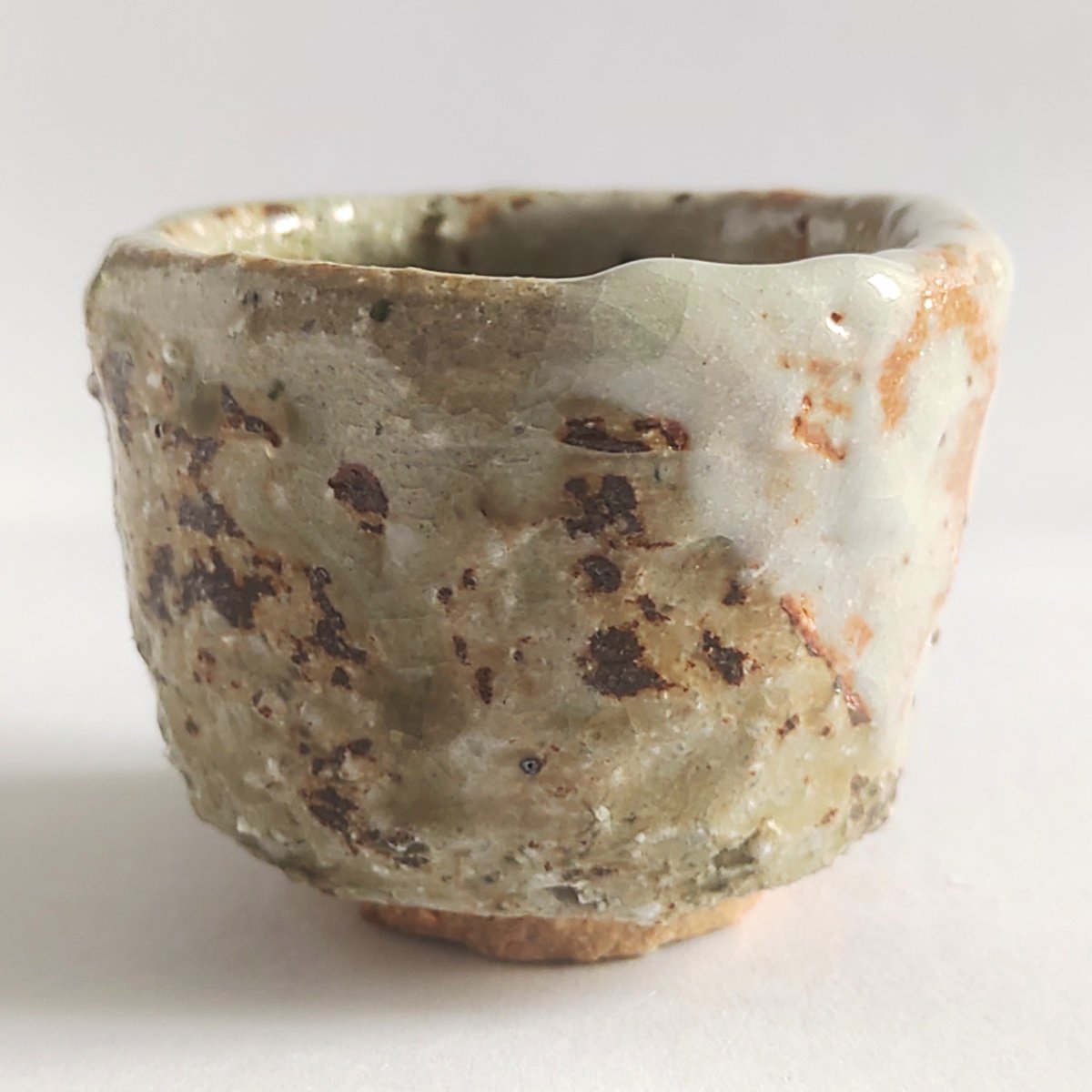 作品 #014
＜creema（外部ECサイト）＞
creema.jp/c/chelak/item/…

#美濃焼 #陶芸 #陶器 #作家 #陶芸家 #一点物 #うつわ　#art #丁寧な暮らし #ceramic #pottery #pot #japanesebeauty #potter #claycraft #phototheday #beautiful #lifestyle