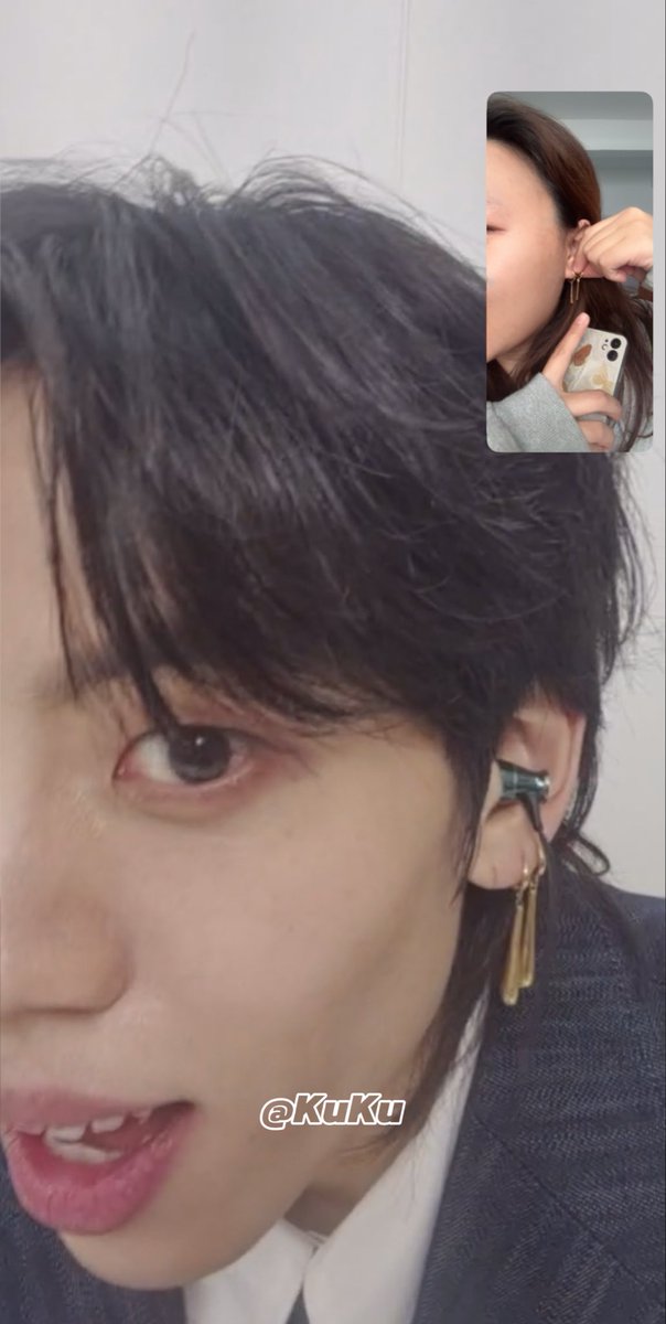 NO46spaceship's tweet photo. 好幸福qwq
동우 오빠同款조로 귀걸이带给我的小小幸福 https://t.co/1d0Lr61p2y