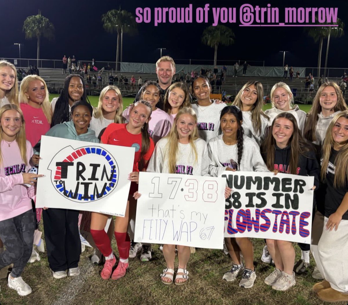 FCDallas09gECNL's tweet image. Soccer, Shoebox, National Selection Game and Sunsets. 🌅  #Squadgoals #ECNLFL #DTID

@FCDGirlsECNL @ECNLgirls @GazEvans23