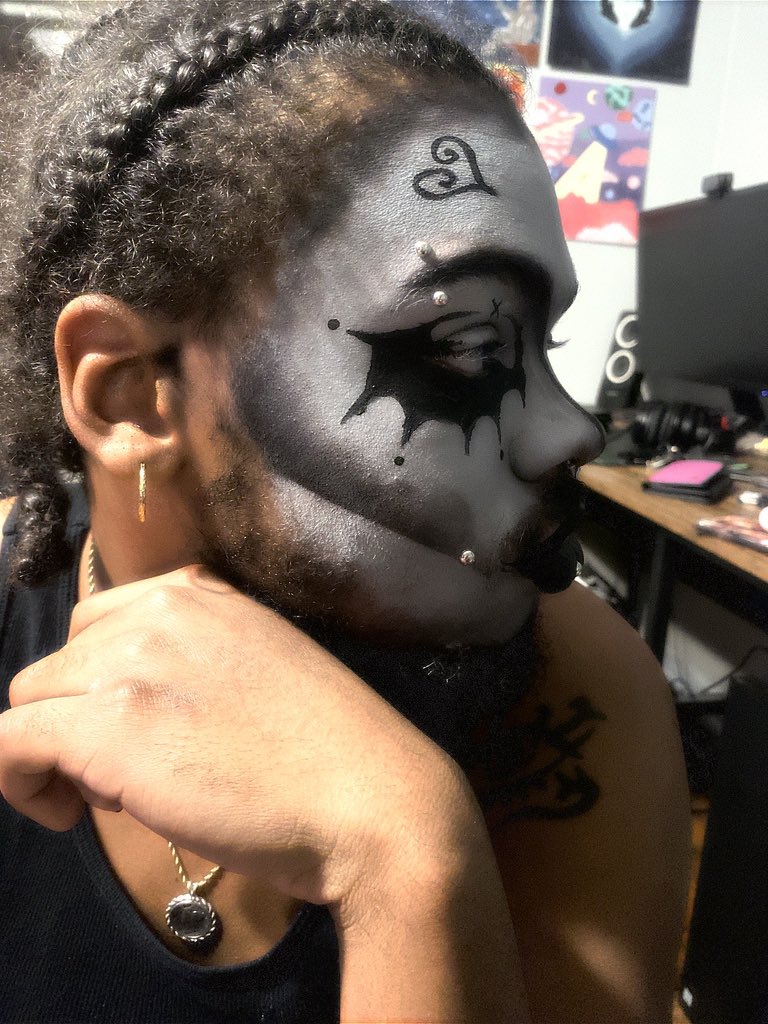 markwolf08's tweet image. 