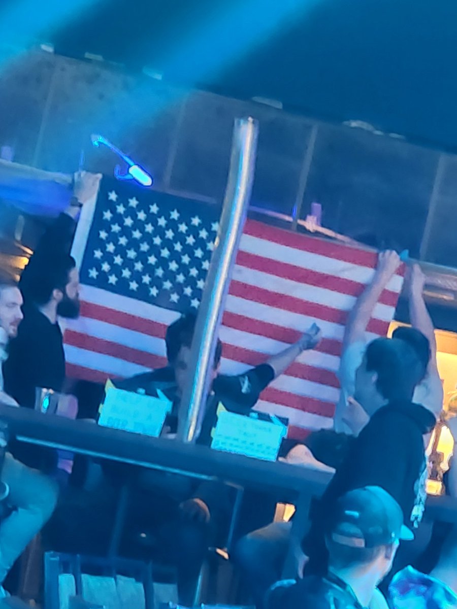 osrs_pot's tweet image. This is truly NA Counter Strike  🇺🇸🇺🇸🇺🇸
Ready for Day 3!
@fl0mtv #FML2026