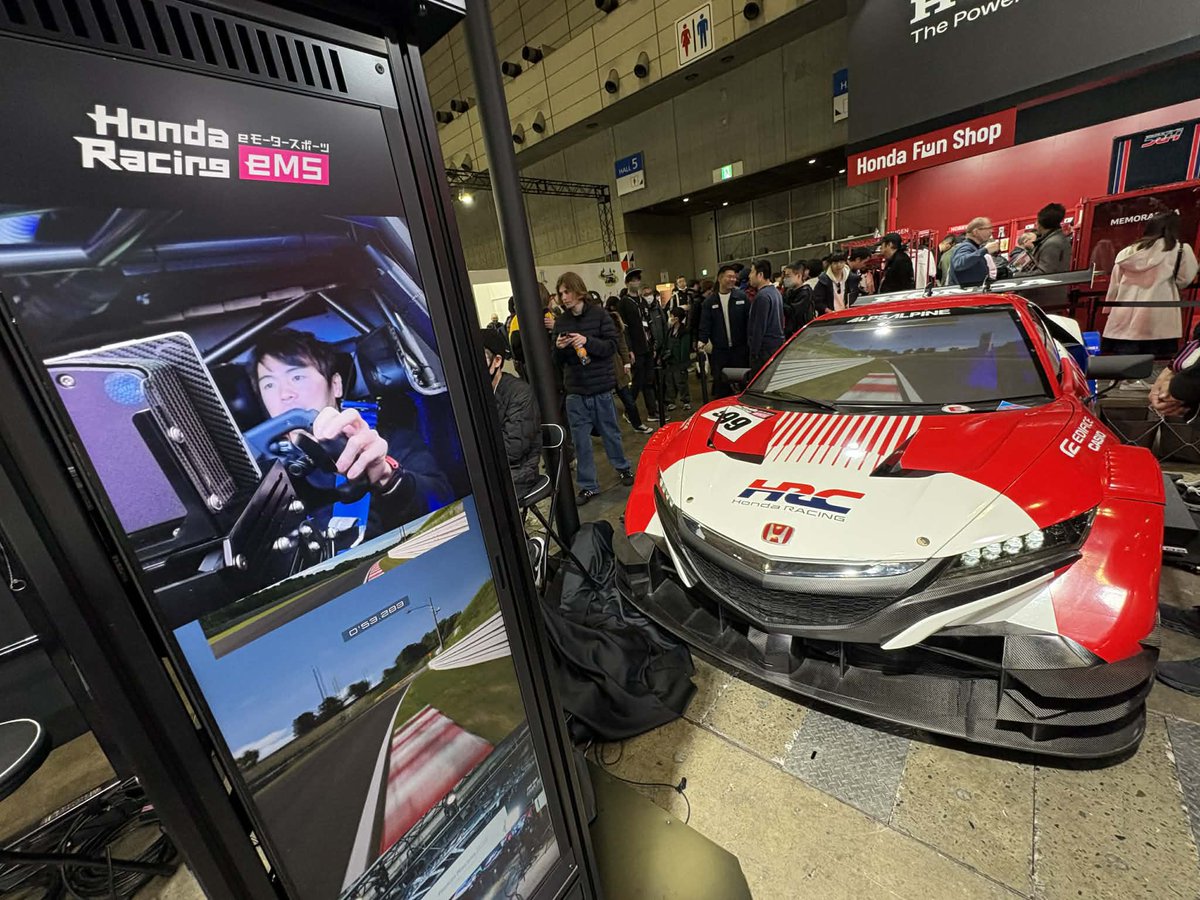 Honda eMS SIM-02！ 本物のGT500を使用してシミュレターができます