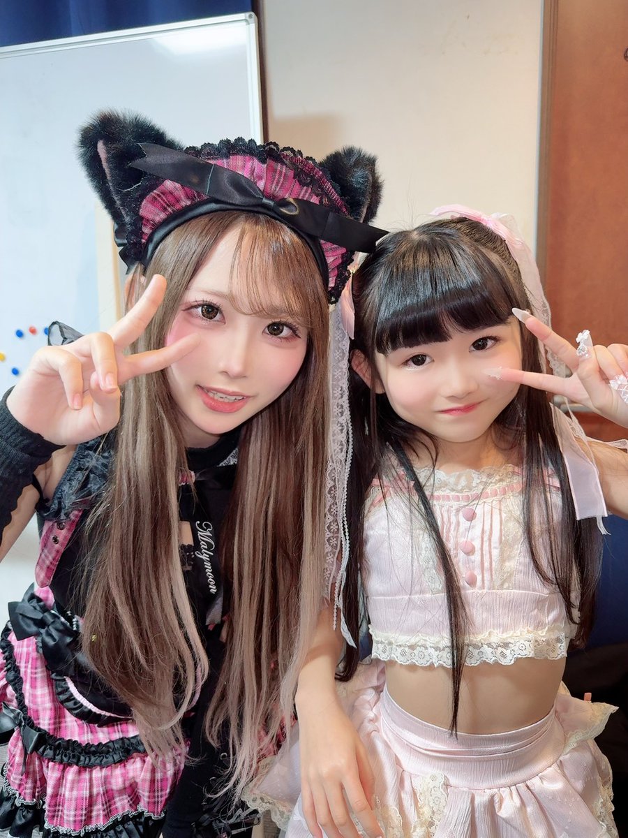 みきちゃん♡ みきちゃん🫶 喋り方まで可愛いみきちゃん🩷 つめをずっと気にして