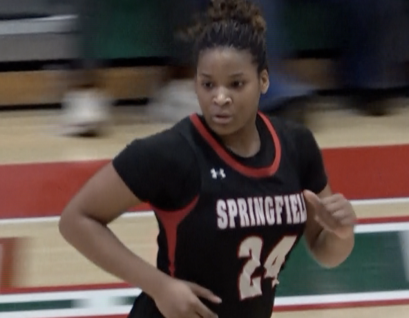 Channel1450com's tweet photo. Springfield High improved to 4-1 in CS8 play with a victory in Lincoln. Abigail Malit scored 16 for the Senators and Mia Clark scored 20 for the Railers 
https://t.co/cHNH0SL2tT https://t.co/4s0phqw0N7