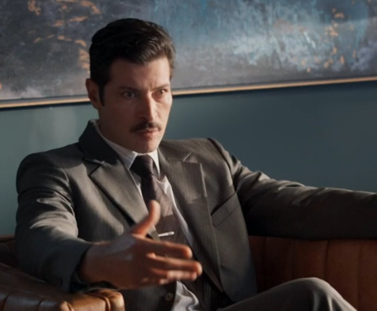 mavgfx's tweet image. vejo ele e parece que tô vendo uma novela das seis