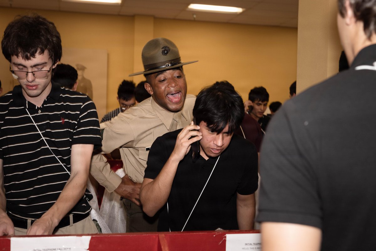 U.S. Marines tweet media