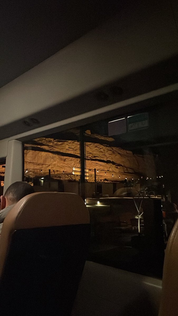 2Baderv's tweet image. العُلا 🤎⛰️
4:10